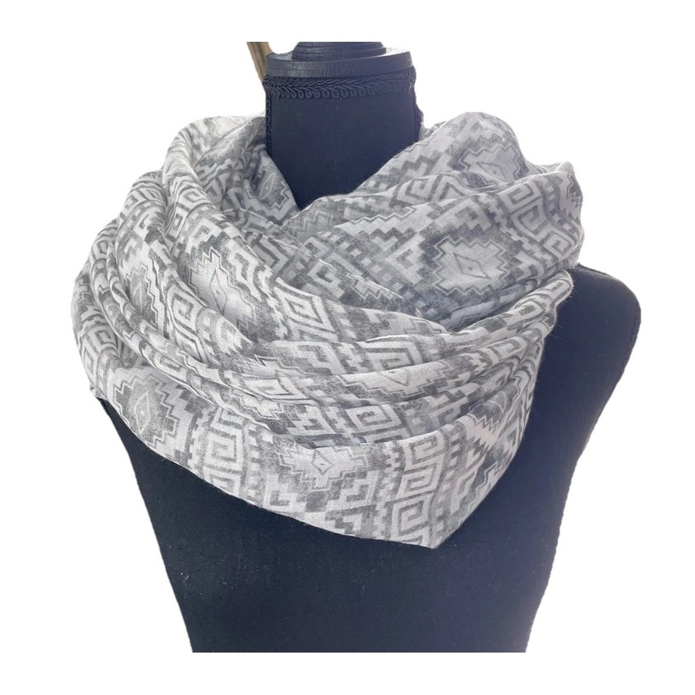 Lightweight Infinity Scarf Gray White Southwest‎ Geometric Print Boho Festival
